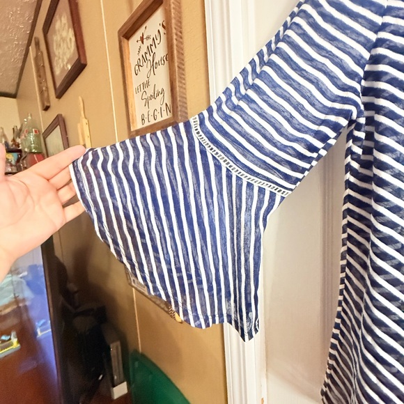 New Directions Women’s Blue White Striped Bell Sleeve Blouse L. MH-99 - Picture 2 of 5
